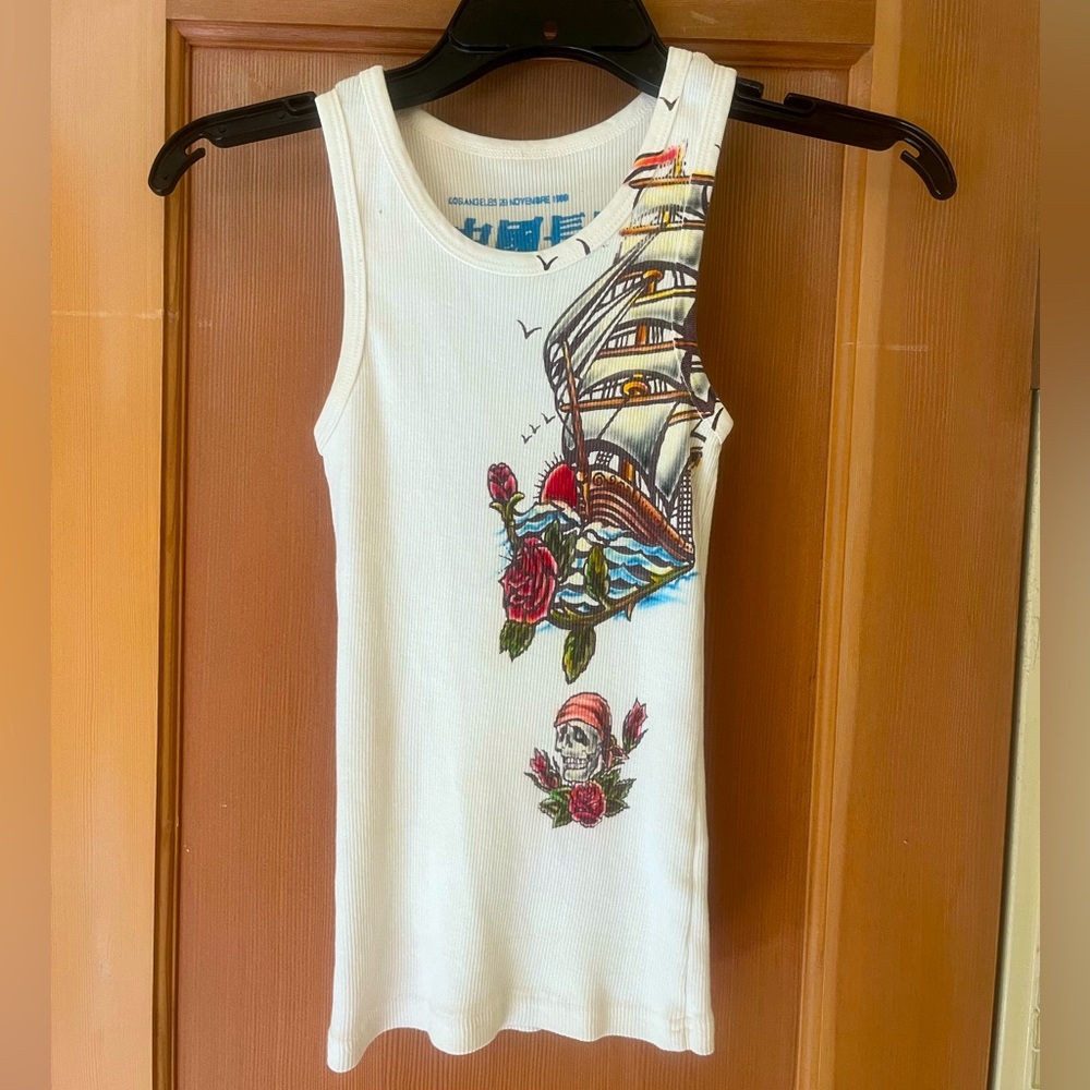 Vintage, Rare first edition The Great China Wall Hand Painted Tank Top 🏴‍☠️🌹